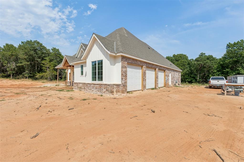 7912 Cypress Forest Circle Property Photo 3