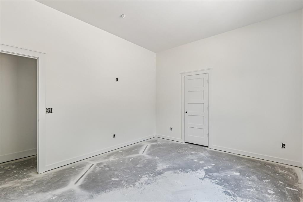 7912 Cypress Forest Circle Property Photo 33