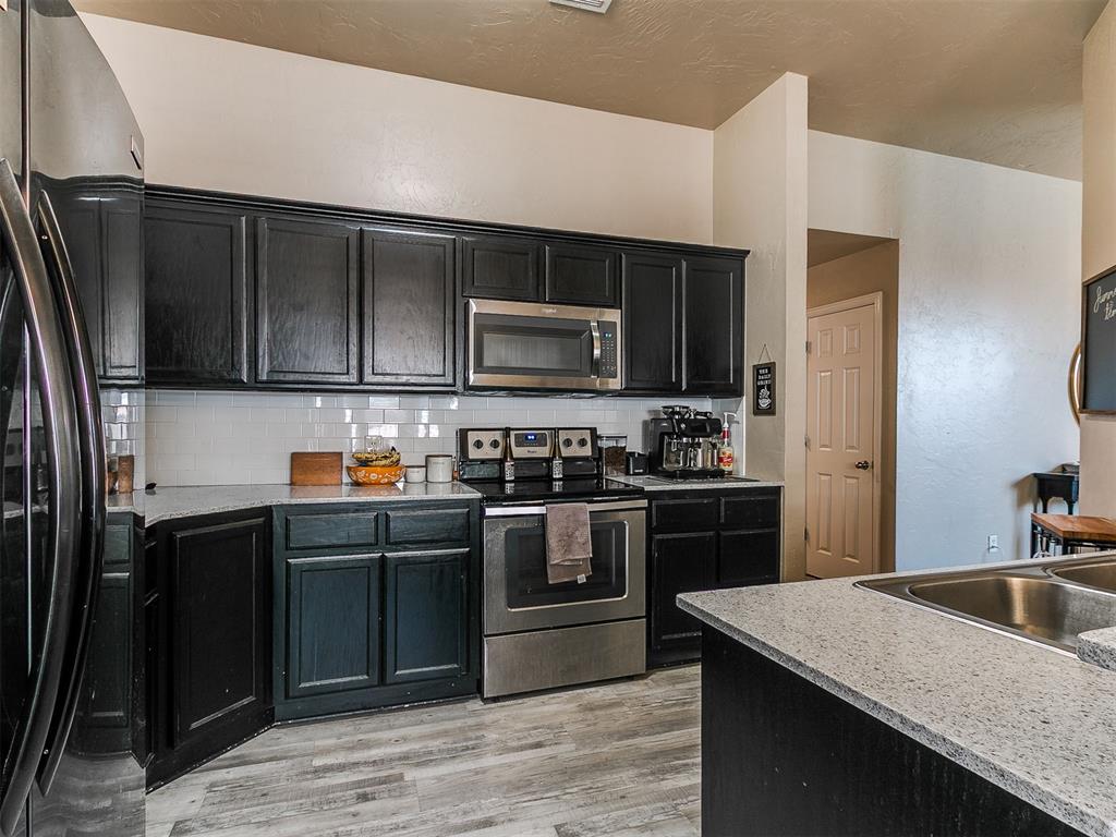 1113 Caracara Drive Property Photo 17
