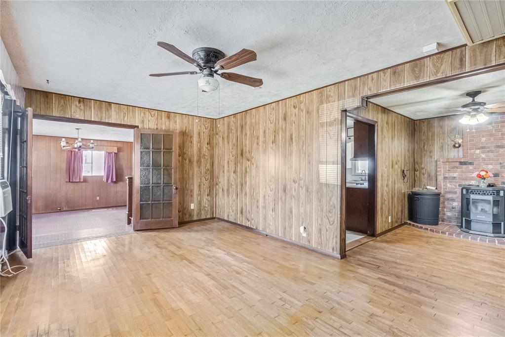 15655 Sooner Avenue Property Photo 16