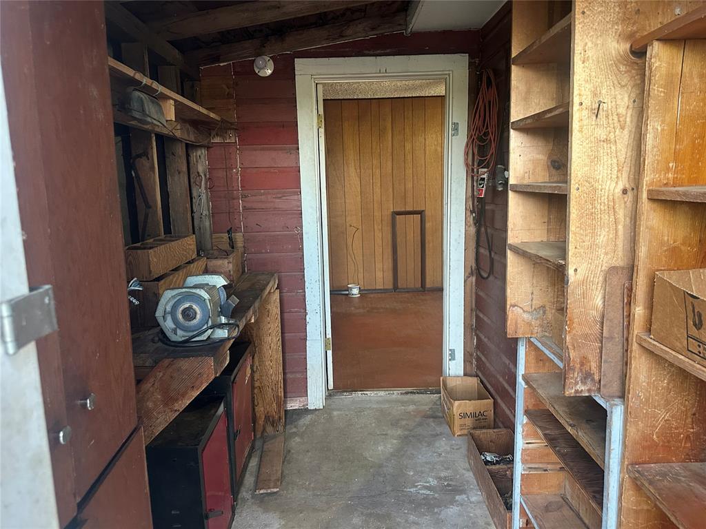 15655 Sooner Avenue Property Photo 33
