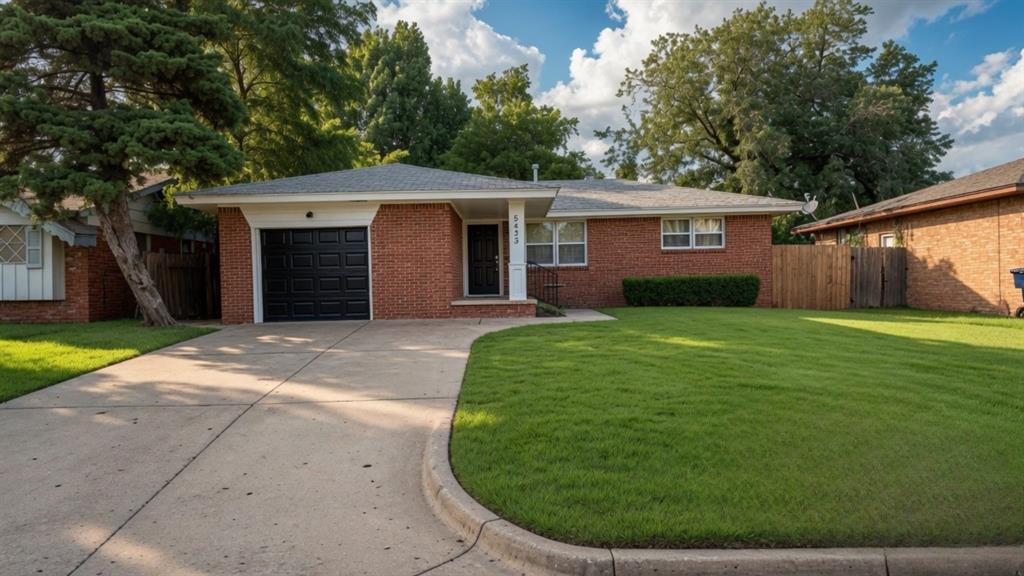 5433 S Linn Avenue Property Photo 2