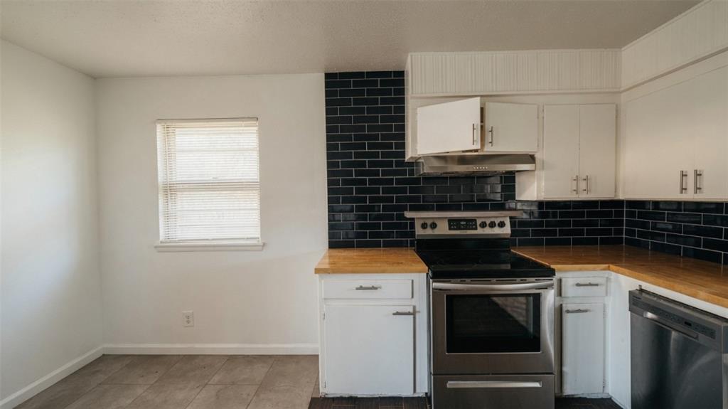 5433 S Linn Avenue Property Photo 5