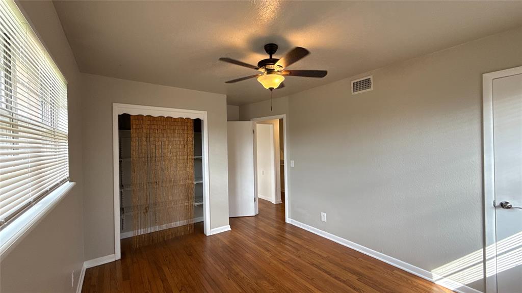 5433 S Linn Avenue Property Photo 11