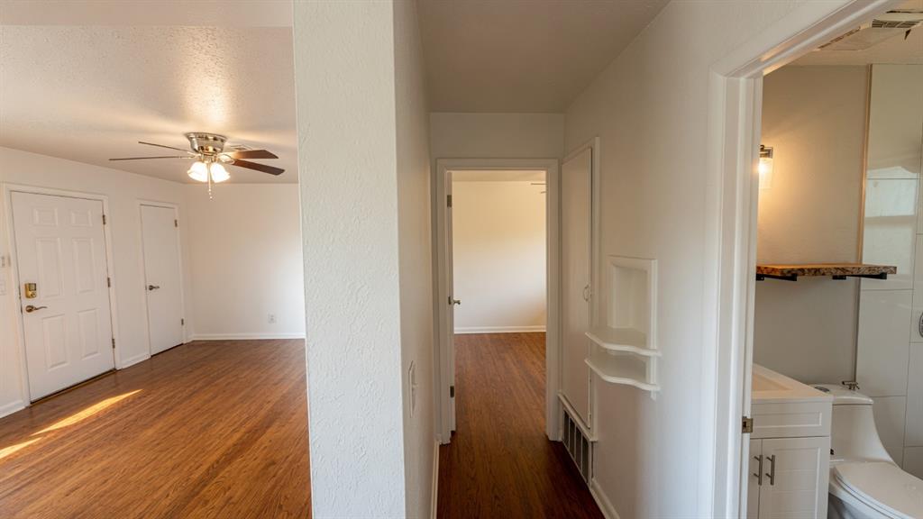5433 S Linn Avenue Property Photo 16