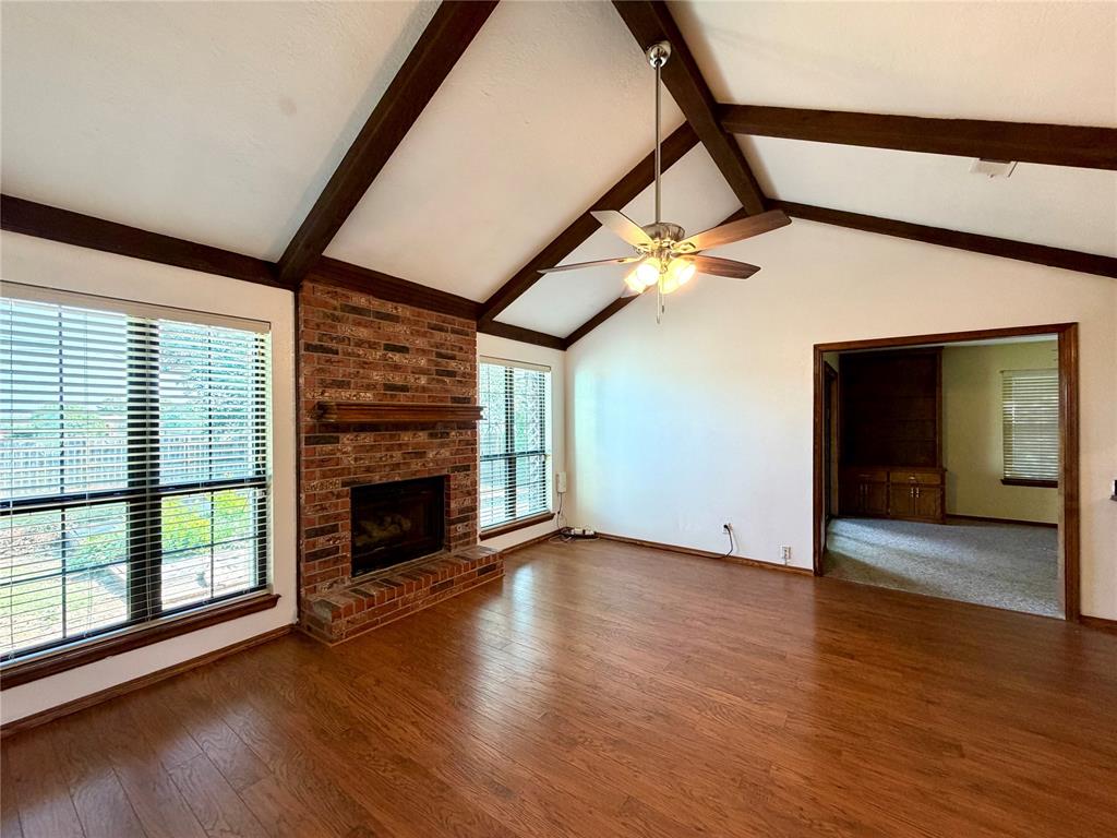 2914 Lacey Drive Property Photo 6