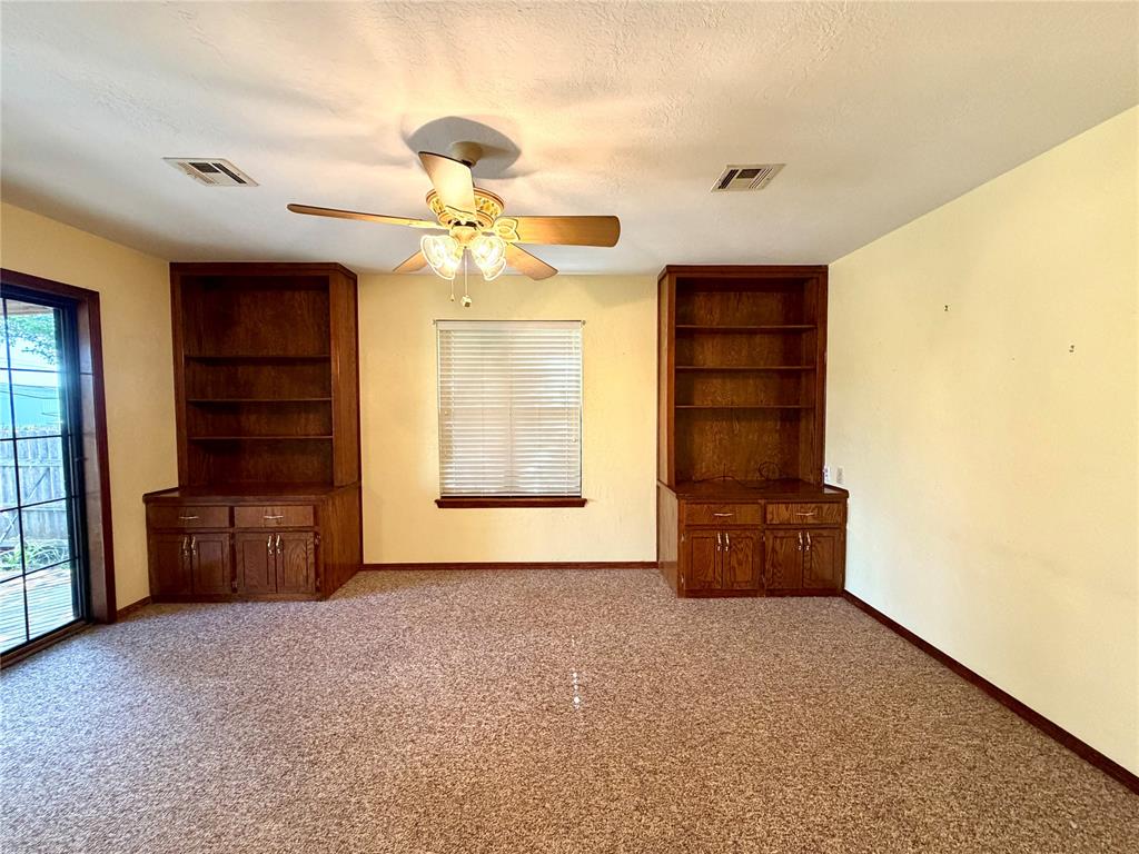 2914 Lacey Drive Property Photo 13