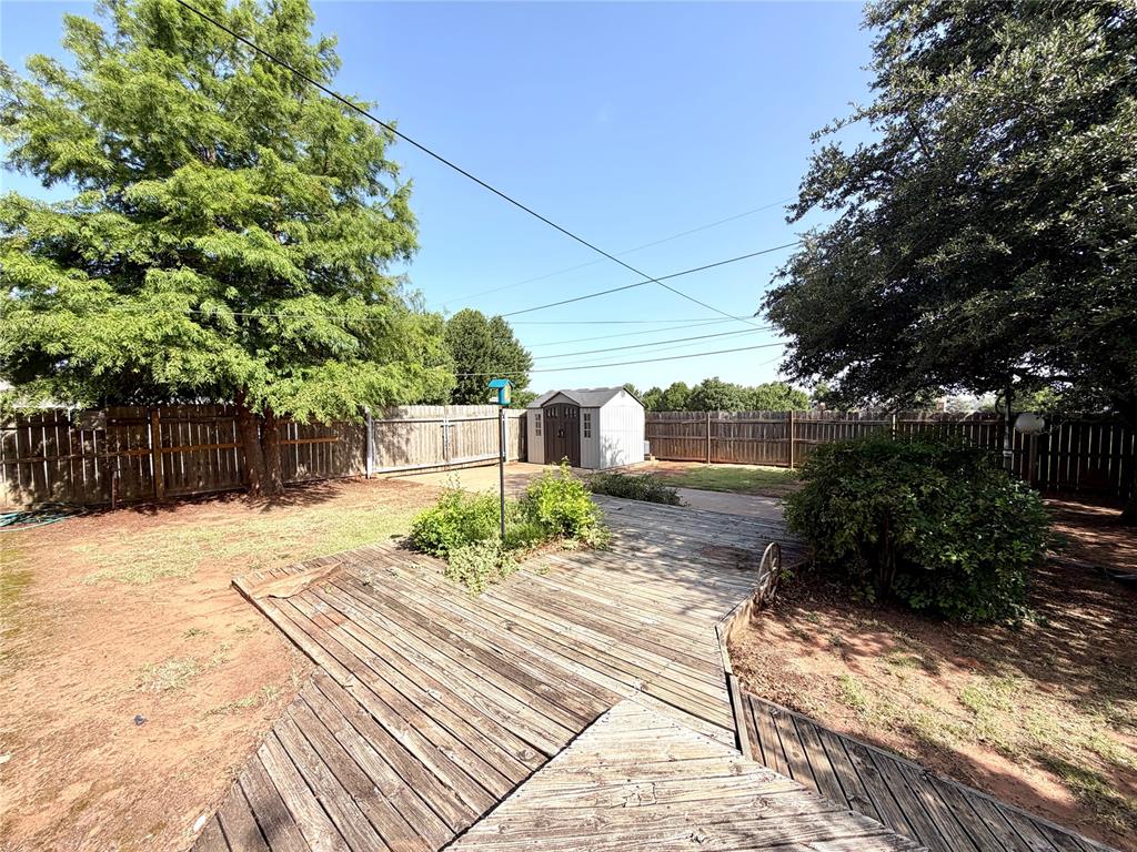 2914 Lacey Drive Property Photo 28