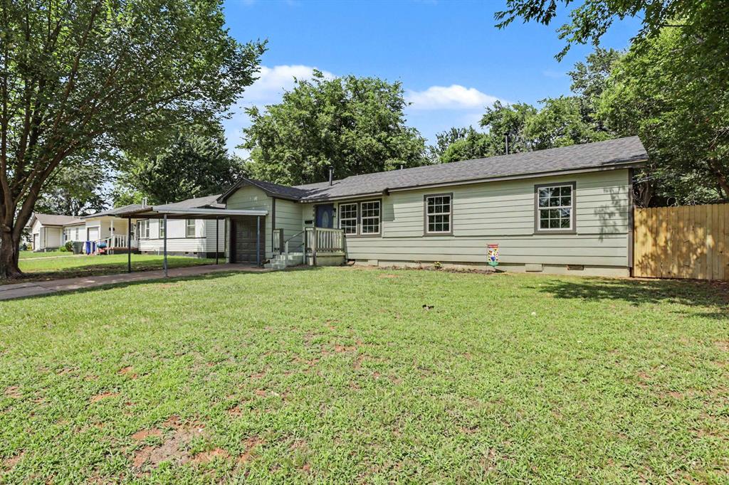 4008 Crabtree Cove Property Photo 2
