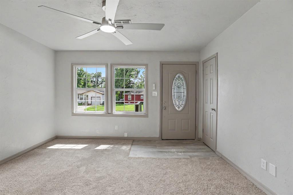 4008 Crabtree Cove Property Photo 4