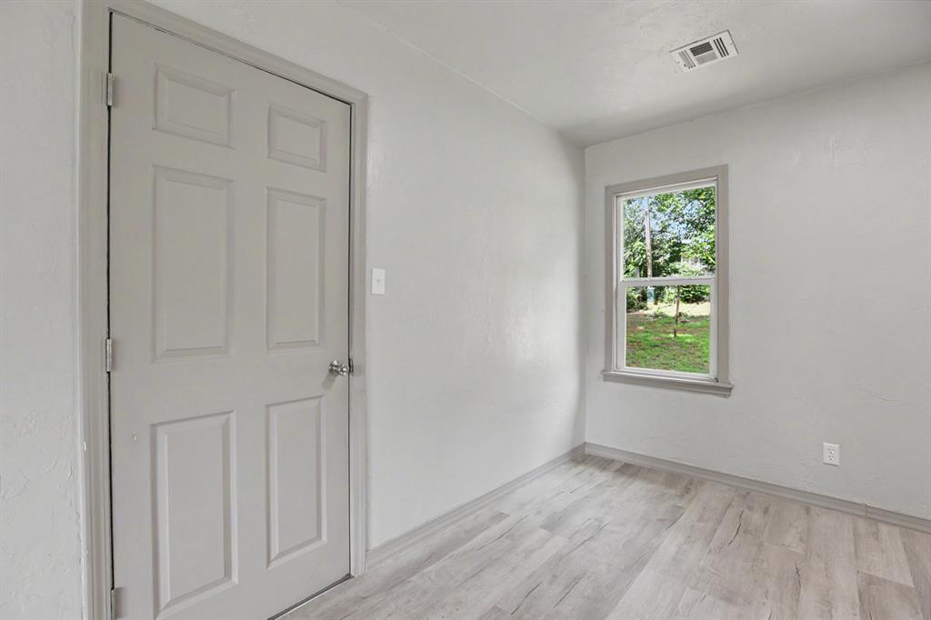 4008 Crabtree Cove Property Photo 9