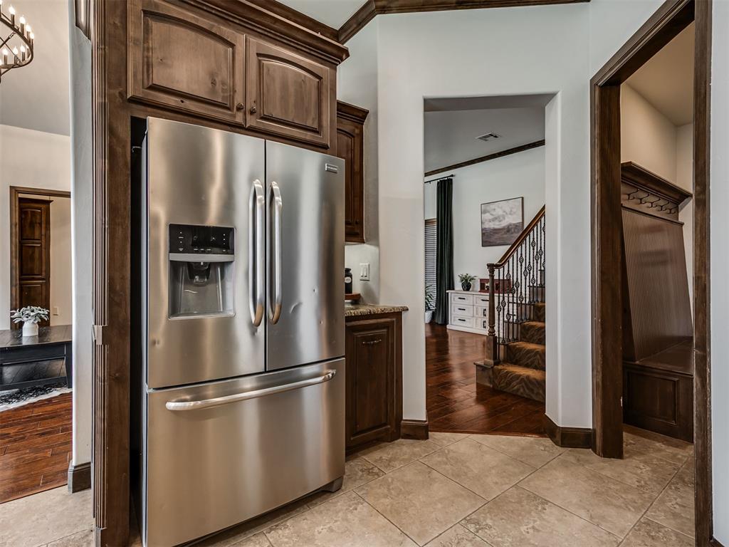 1296 Meadow View Drive Property Photo 14