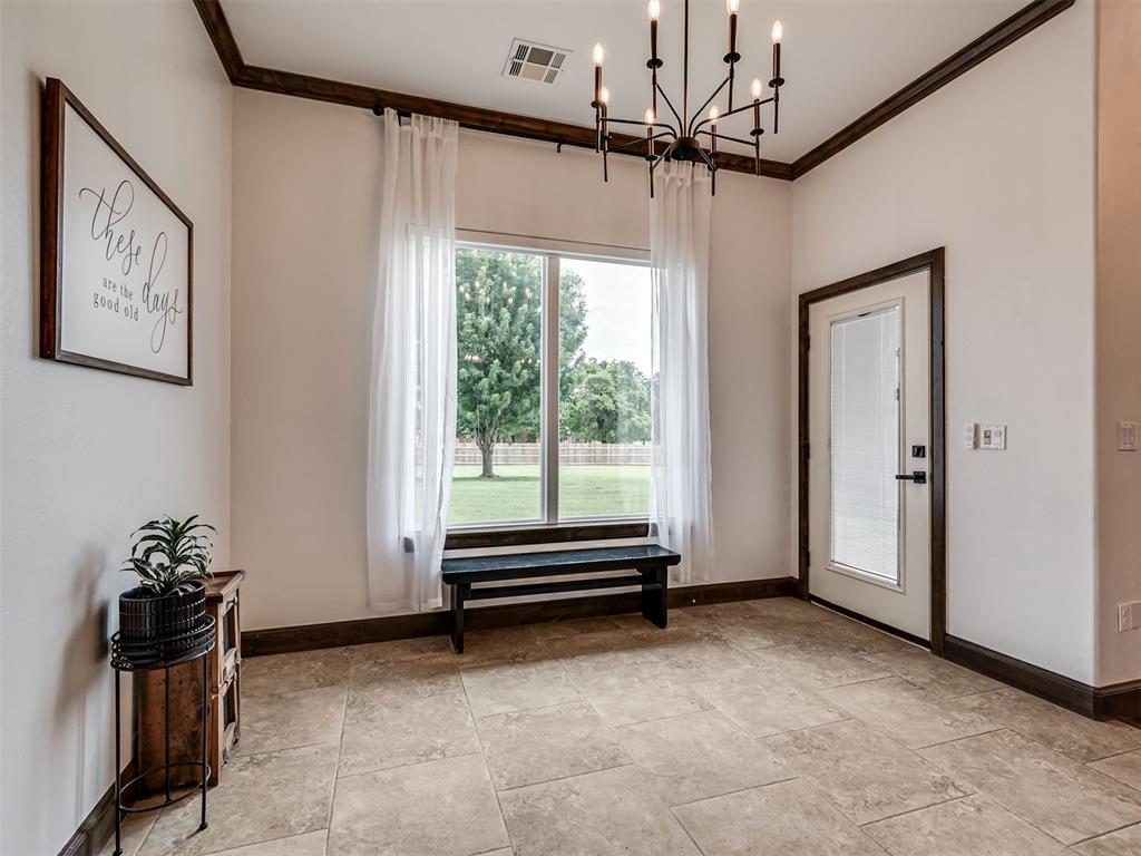 1296 Meadow View Drive Property Photo 16