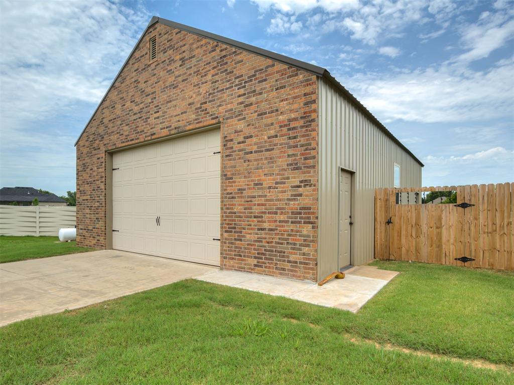 1296 Meadow View Drive Property Photo 38