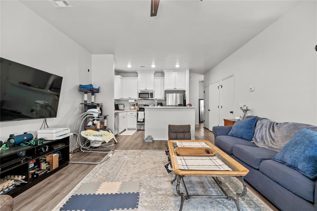 1644 Comice Drive Property Photo 4