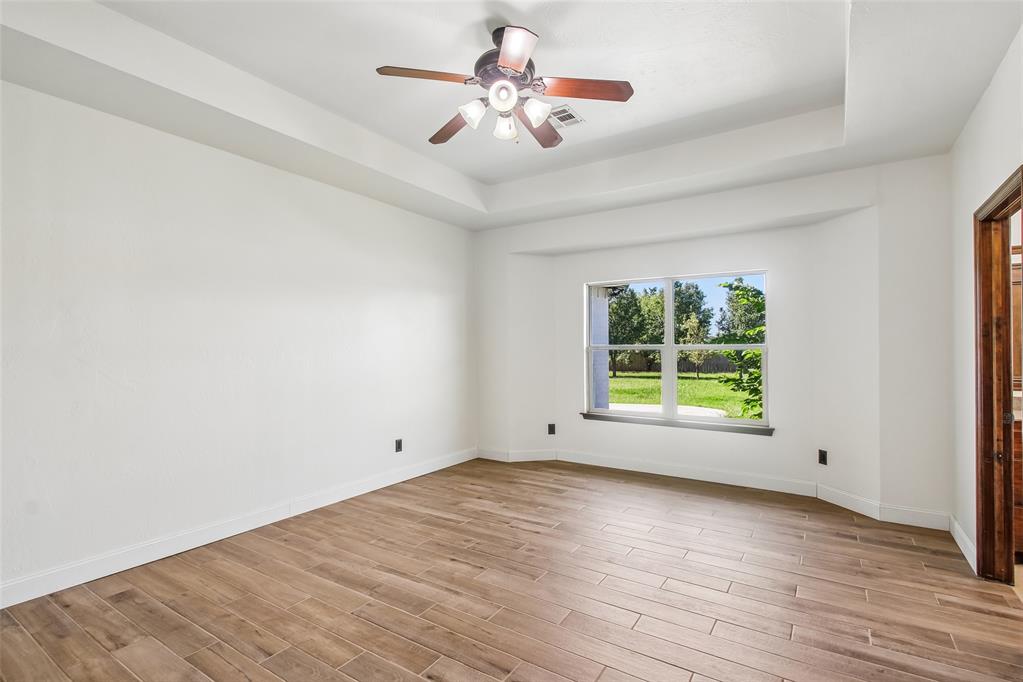 1028 Skyline Boulevard Property Photo 4