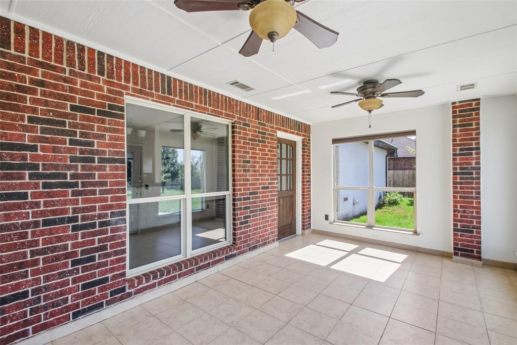 1028 Skyline Boulevard Property Photo 17