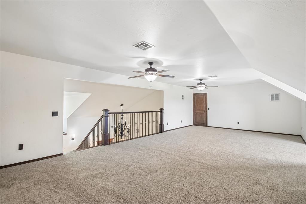 1028 Skyline Boulevard Property Photo 28