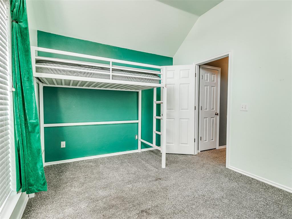 7308 Nw 131st Street Property Photo 33