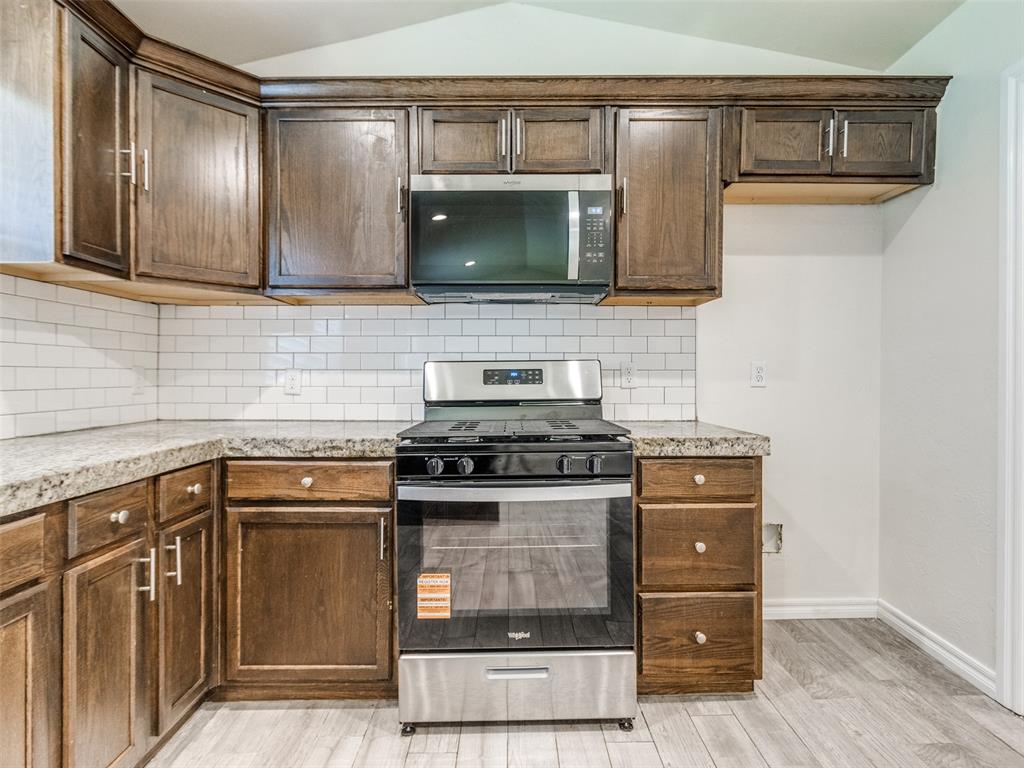 1135 Nw 29th Street Property Photo 19