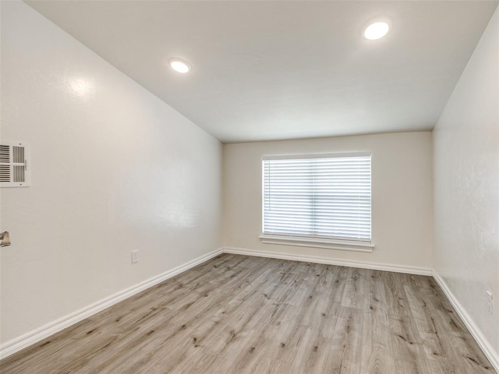 1135 Nw 29th Street Property Photo 37