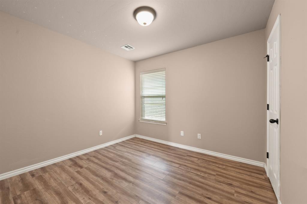 21201 River Lark Lane Property Photo 22