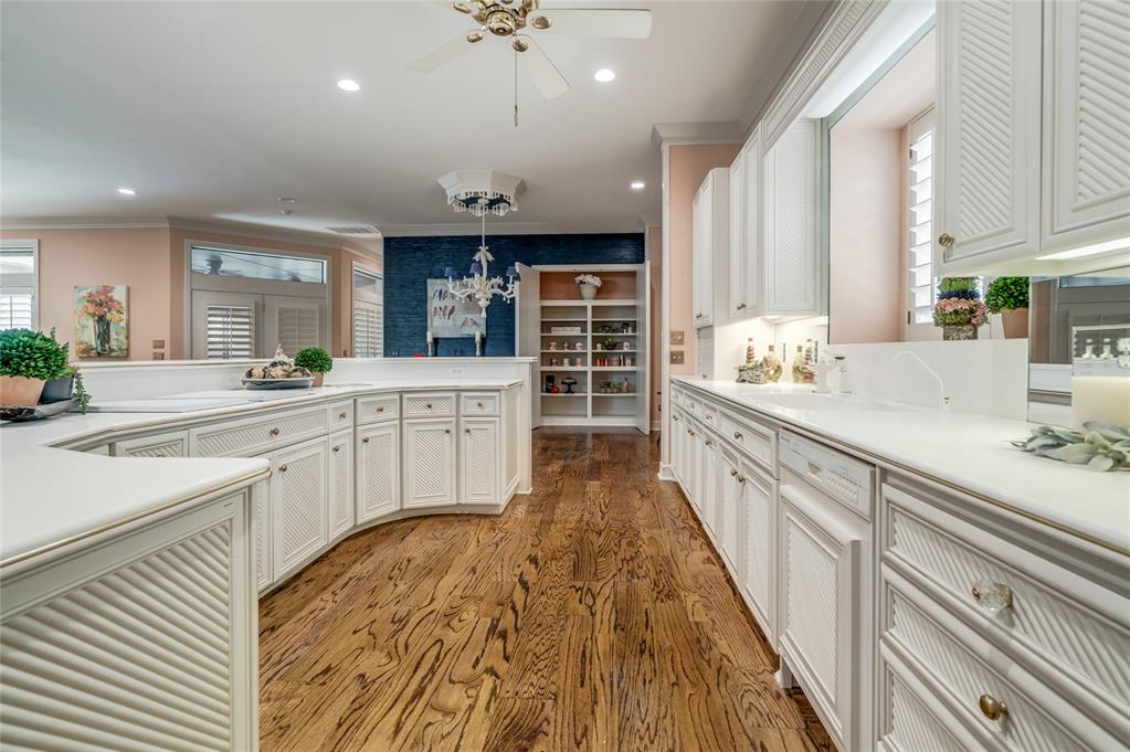 13105 Oakcliff Road Property Photo 17