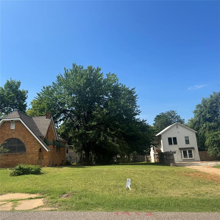 1920 NW 28th Street Property Photo 1