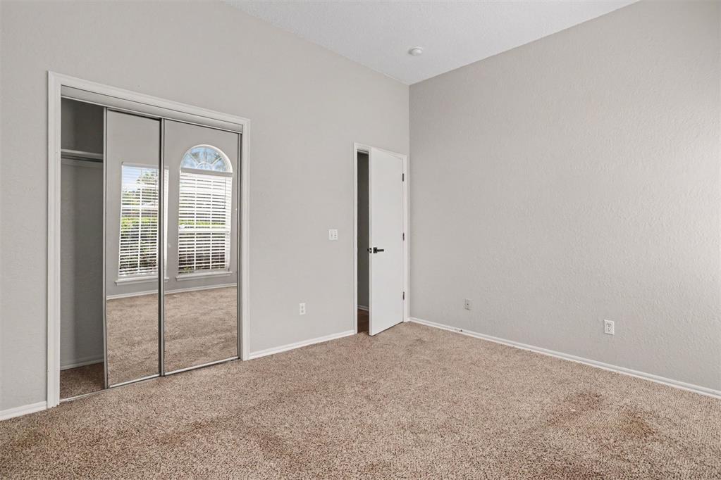 10109 S Hillcrest Drive Property Photo 11