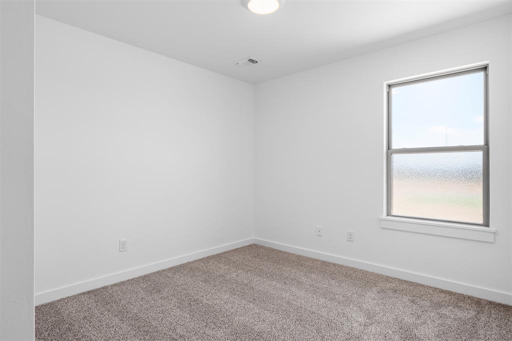 2495 Heather Road Property Photo 17