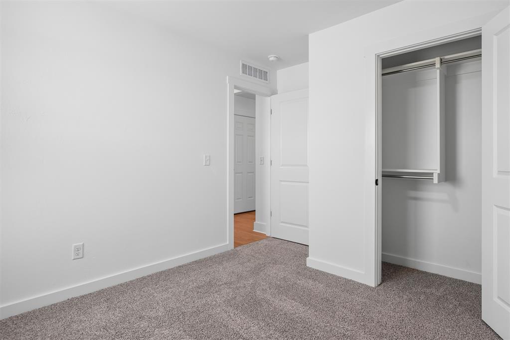 2495 Heather Road Property Photo 18