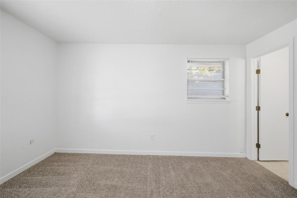 5421 S Huddleston Drive Property Photo 22