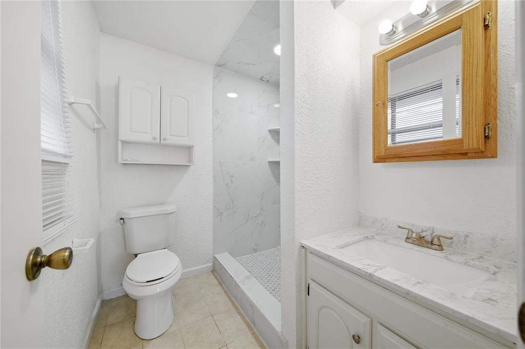5421 S Huddleston Drive Property Photo 24