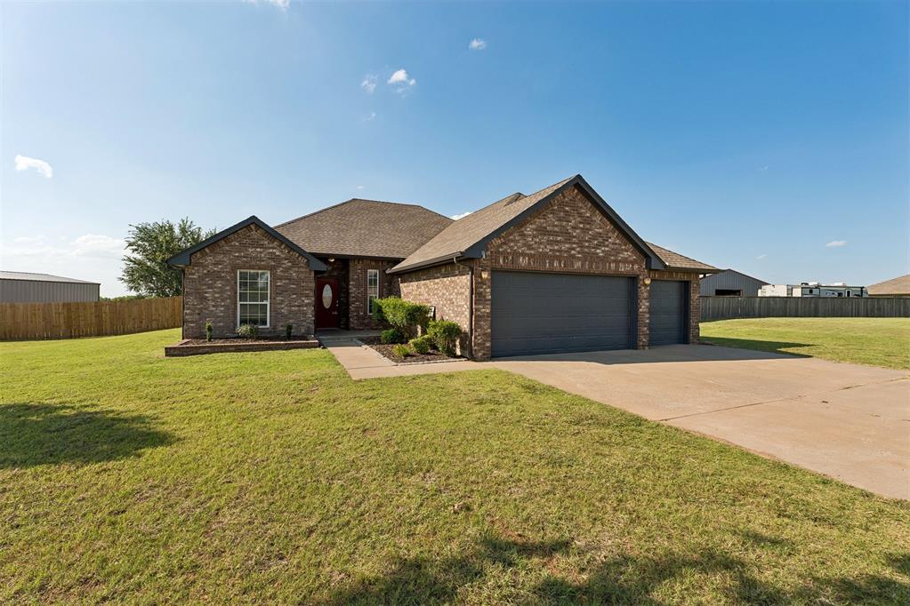 6109 Callahan Way Property Photo 4
