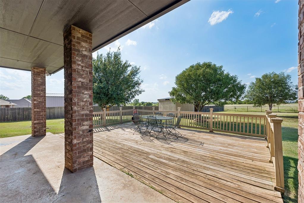 6109 Callahan Way Property Photo 39
