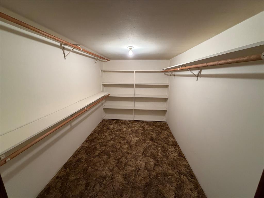 808 N Burns Street Property Photo 19