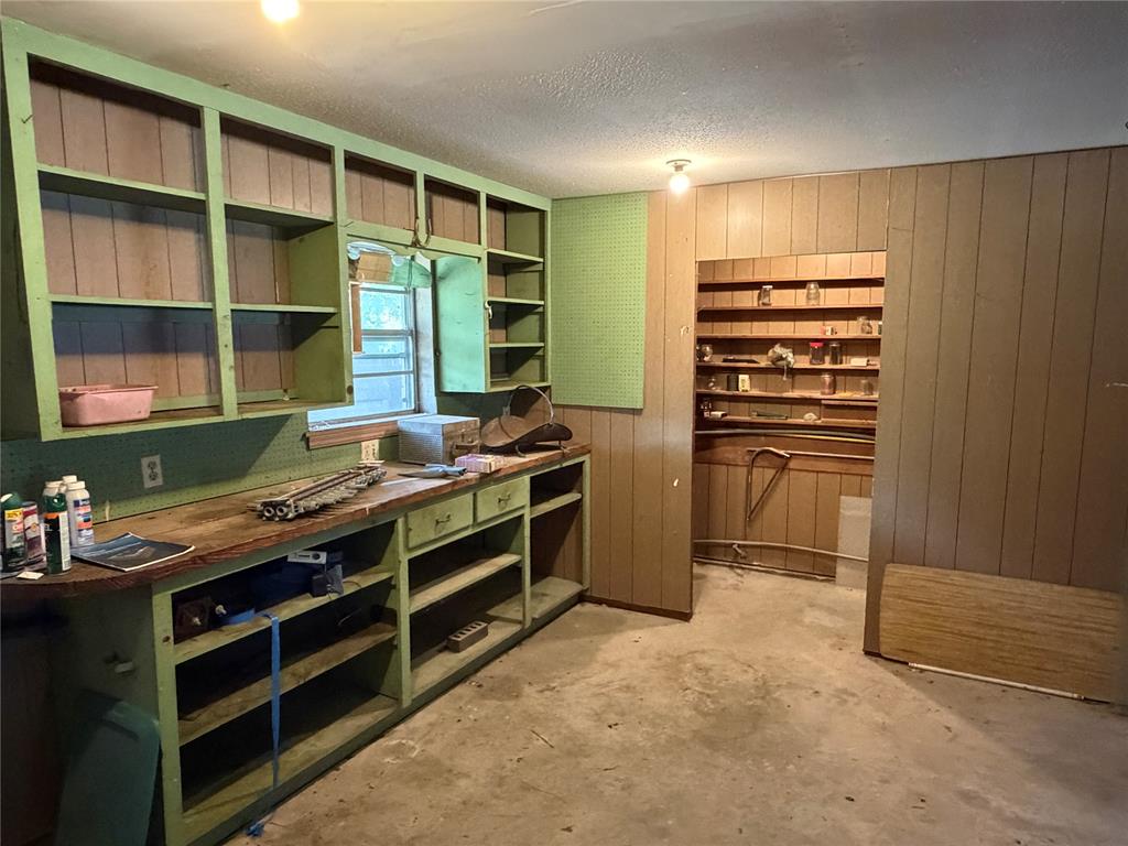 808 N Burns Street Property Photo 43