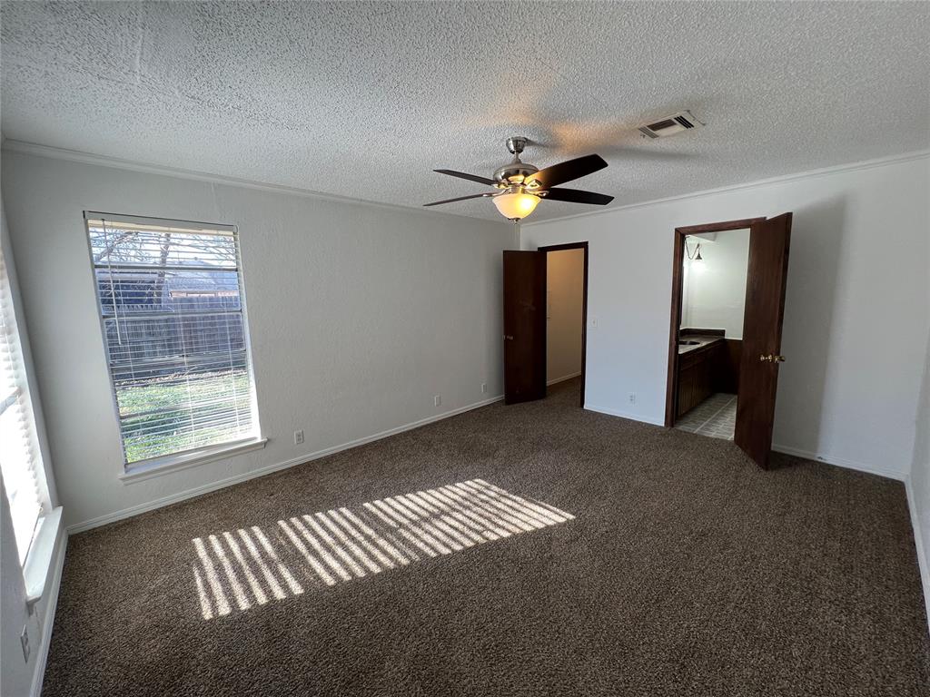 1017 S Neptune Street Property Photo 22