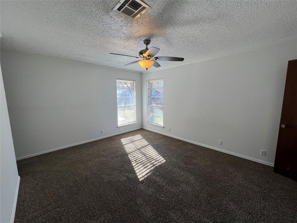 1017 S Neptune Street Property Photo 23