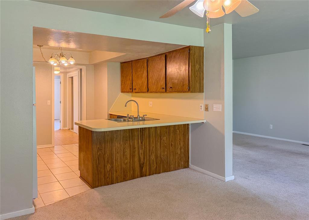 12021 Hawthorne Lane Property Photo 8