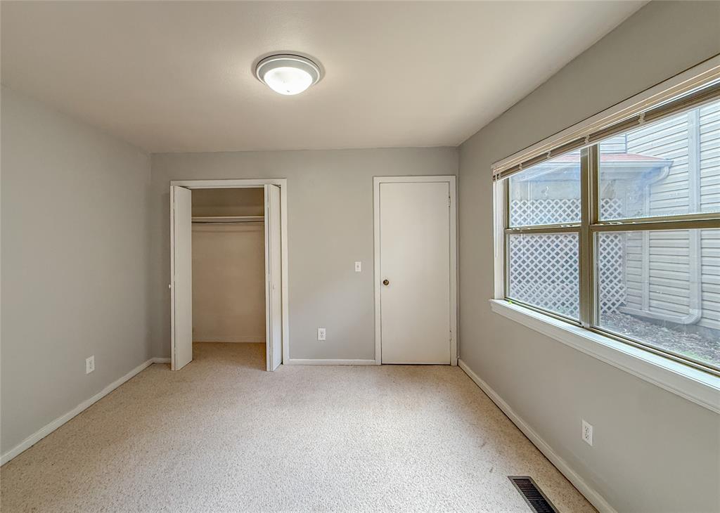 12021 Hawthorne Lane Property Photo 16