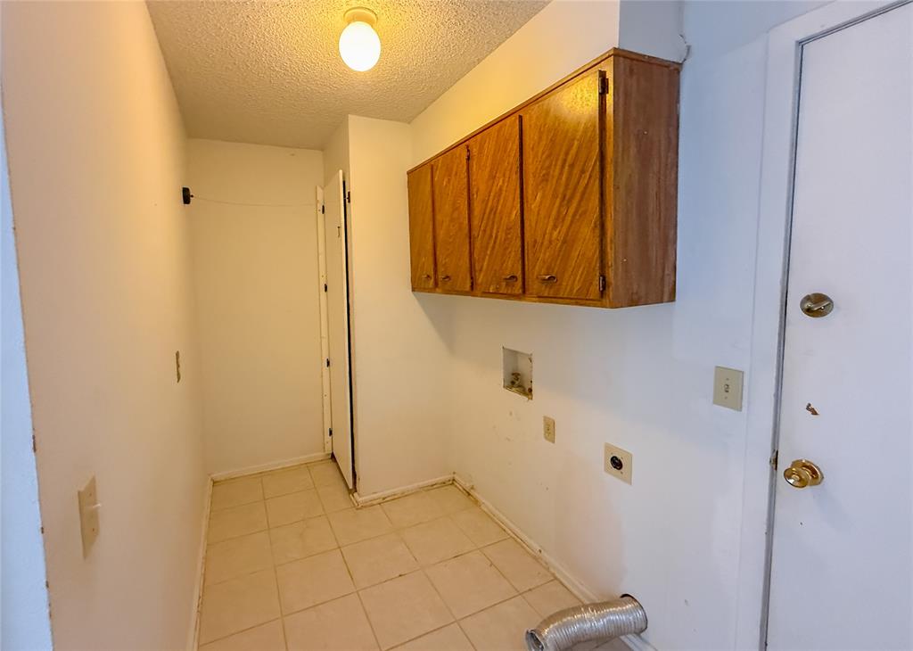 12021 Hawthorne Lane Property Photo 18