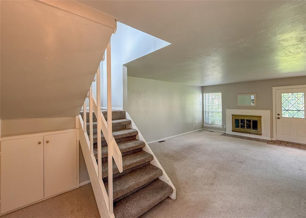 12021 Hawthorne Lane Property Photo 19