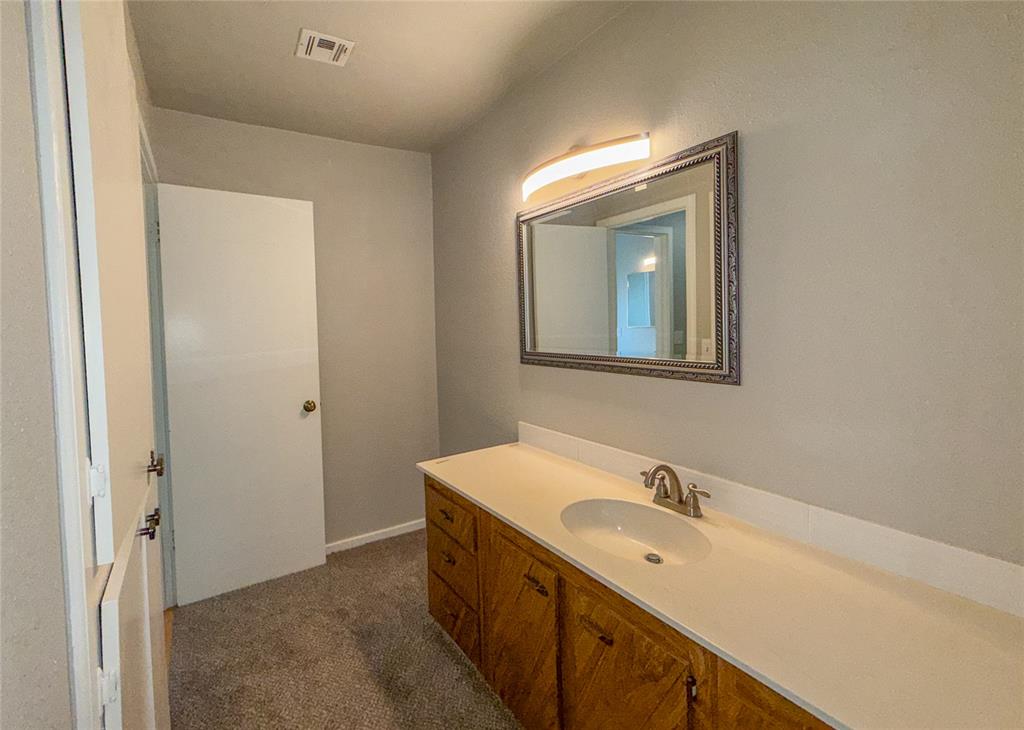 12021 Hawthorne Lane Property Photo 27