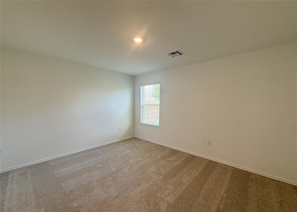 16309 Harvester Drive Property Photo 11