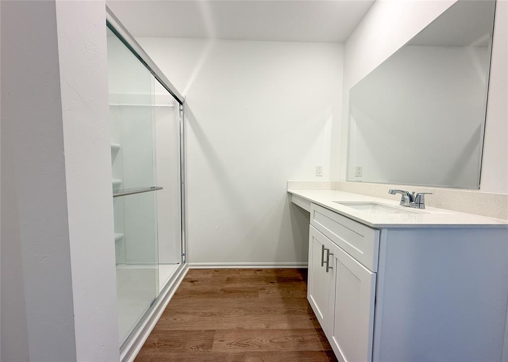 16309 Harvester Drive Property Photo 13