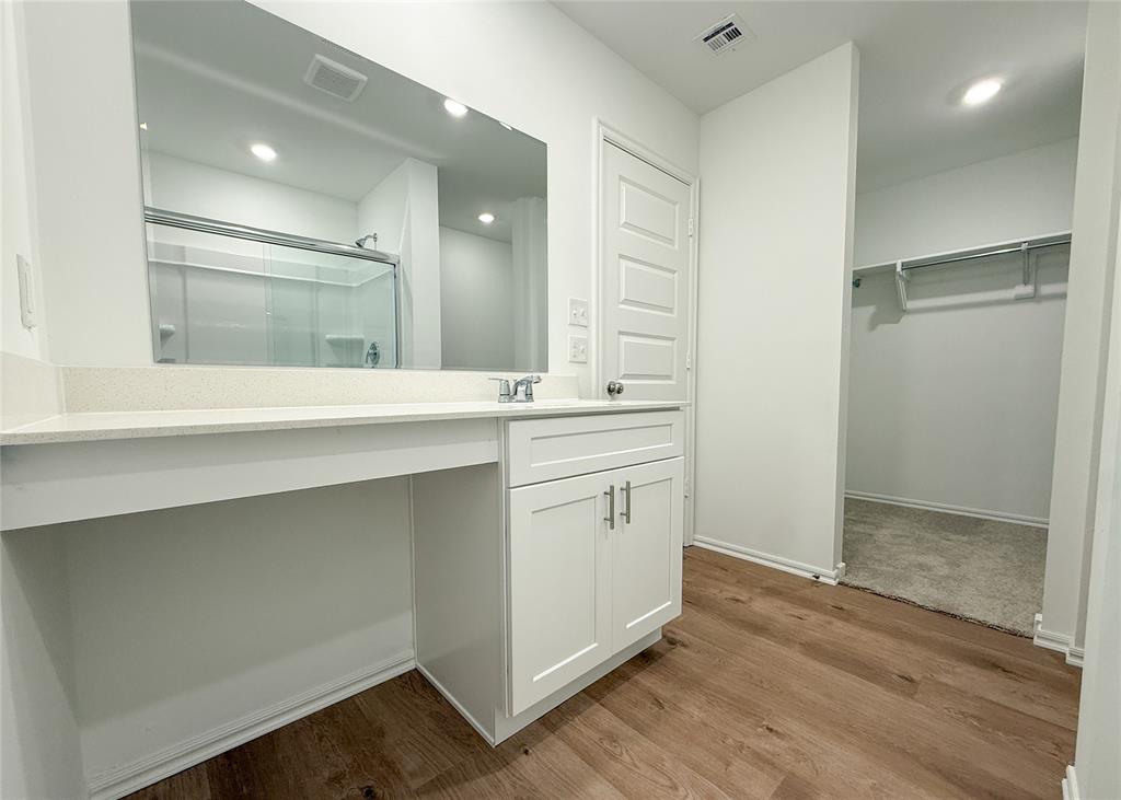 16309 Harvester Drive Property Photo 15