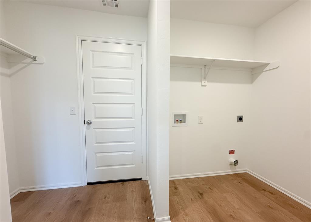 16309 Harvester Drive Property Photo 18