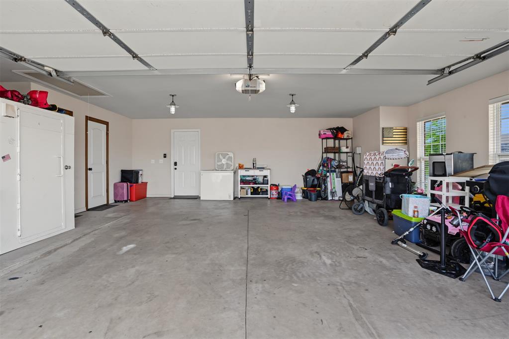 2827 Deer Run Property Photo 29