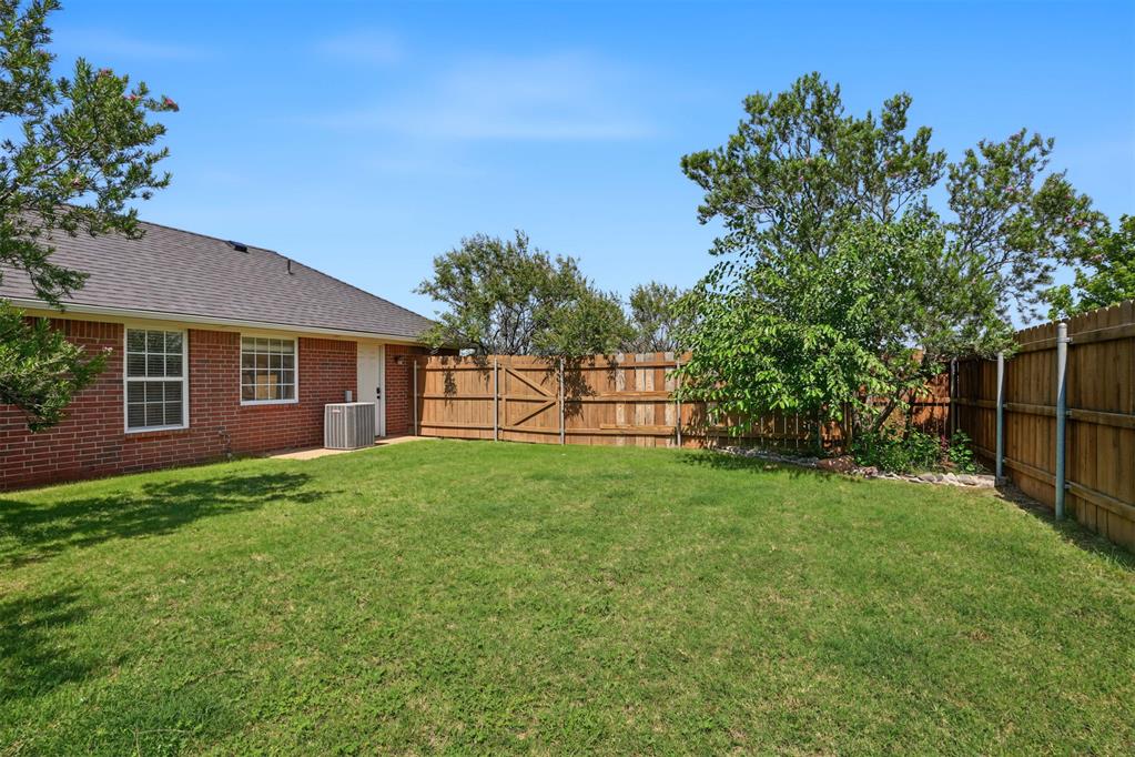 2827 Deer Run Property Photo 34